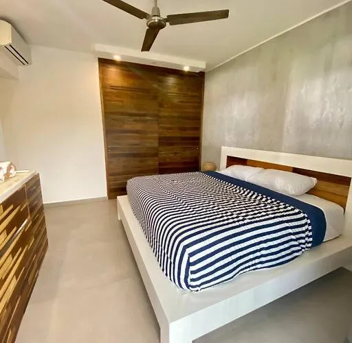 Apartment Spacious 3bdr Penthouse Aldeazama Pvt Pool Terrace Xaman