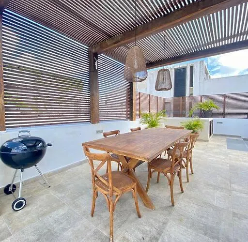 Spacious 3bdr Penthouse Aldeazama Pvt Pool Terrace Xaman Apartment